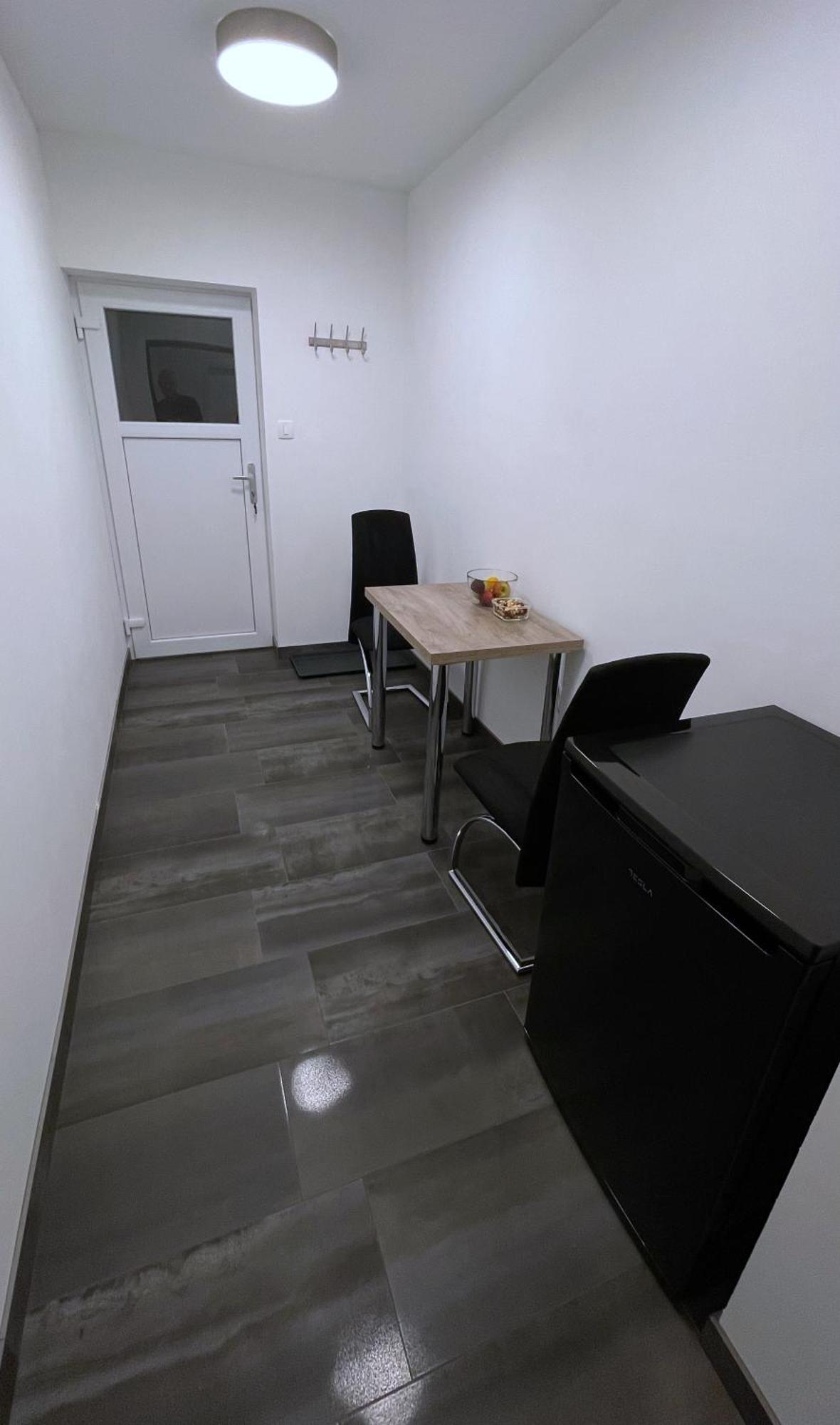 Roses Apartment Prijeten Apartma Za Dve Osebi 门奇斯 外观 照片